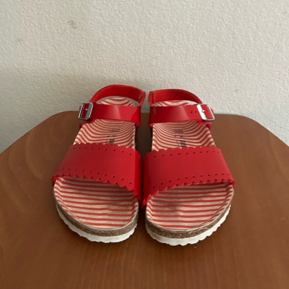 BIRKENSTOCK Risa Girls Nautical Stripes Red Patent BirkoFlor Size 2 Outdoor Run - Picture 6 of 10